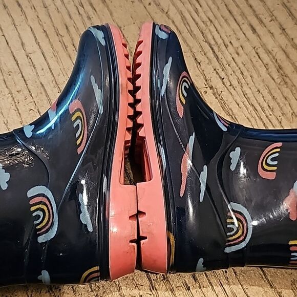 Toddler rain boot rainbow size 9 Carters - Picture 4 of 11